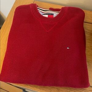 Tommy Hilfiger vintage Men's Red Sweater
